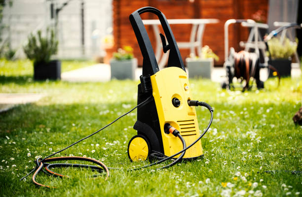 Best Solar Panel Cleaning  in Lesslie, SC